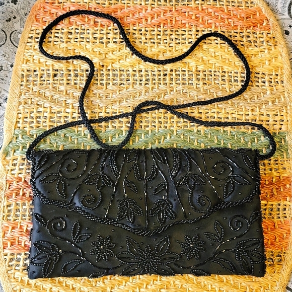 Apt .9 Handbags - Apt .9 Oriental cross body bag